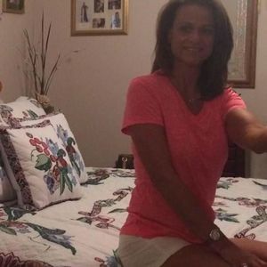 Meet your Posher, Gina